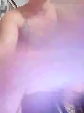 Snapshot of MaddyC6992 chatting on 02/03/25, 07:18 MaddyC6992 online show from 02/03/25, 07:18