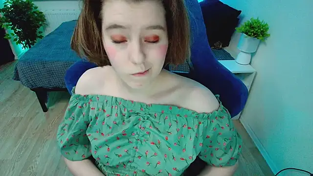 CranberryHot online show from 12/19/25, 03:10