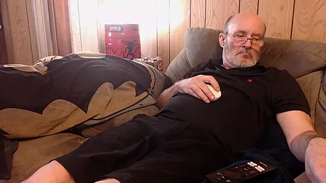 snickers1 online show from 03/08/26, 01:36