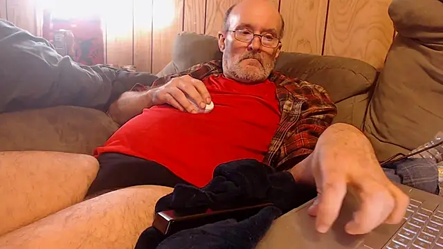 snickers1 online show from 04/07/26, 01:35