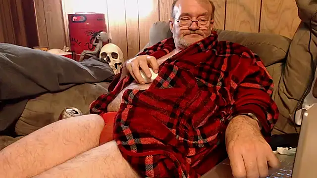 snickers1 online show from 11/17/25, 07:34