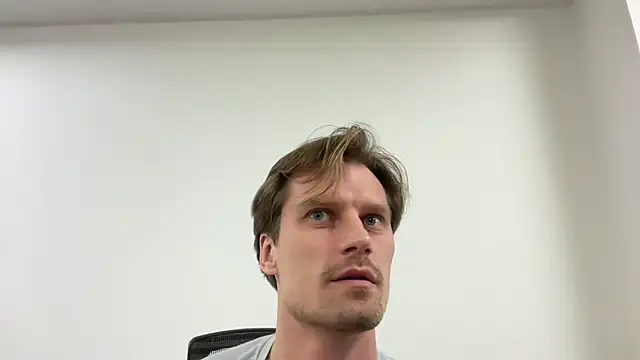 fmodel online show from 02/06/26, 02:13