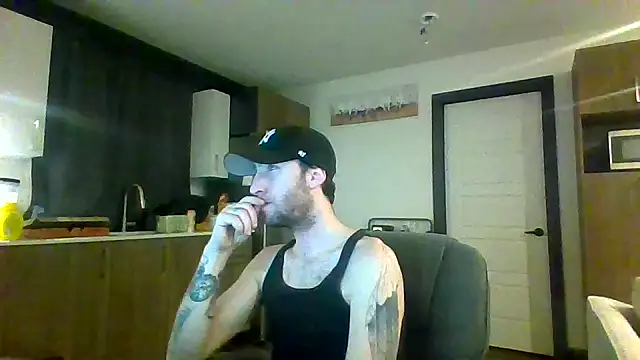 jijicool1 online show from 12/18/25, 09:14