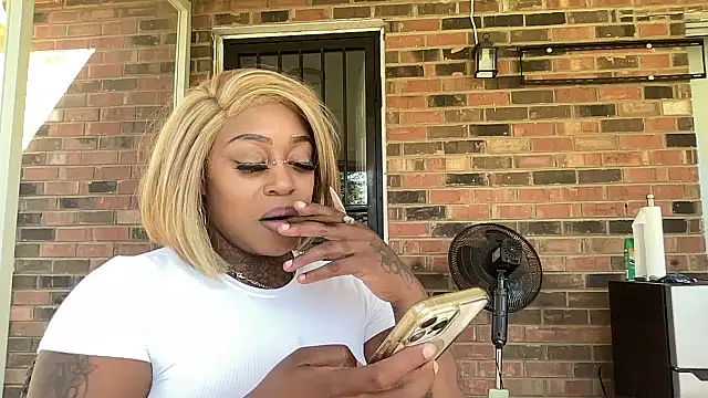 Creamesensation online show from 10/13/25, 03:57