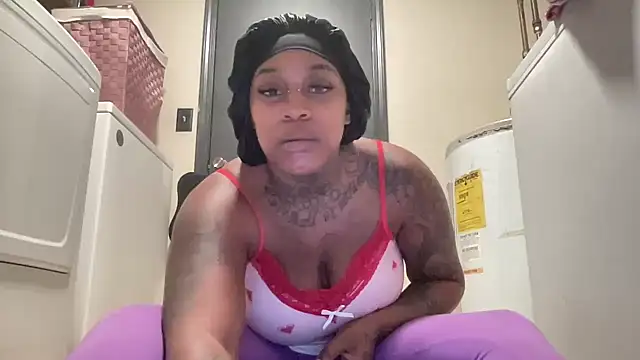 Creamesensation online show from 10/27/25, 12:28