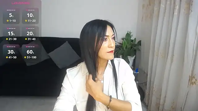 Snapshot of _steffy_ chatting on 09/13/25, 03:17 steffy online show from 09/13/25, 03:17