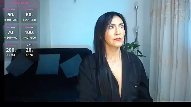 Snapshot of _steffy_ chatting on 10/17/25, 12:25 steffy online show from 10/17/25, 12:25