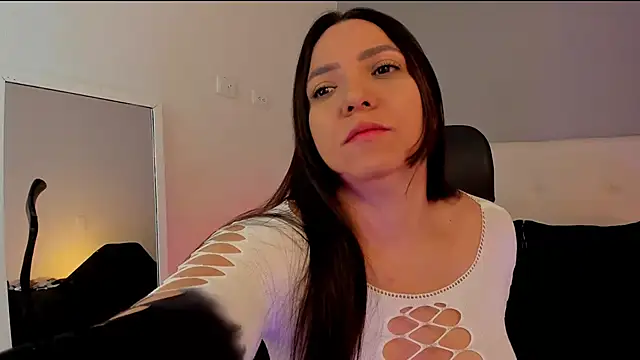 NataliaBuiles online show from 02/19/26, 11:18