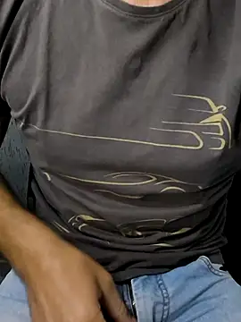 Leo Big online show from 10/30/25, 11:52