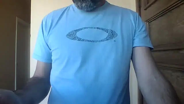Leo Big online show from 05/12/26, 03:40