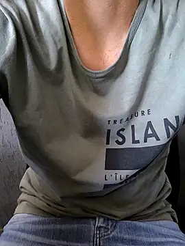 Leo Big online show from 12/22/25, 11:54