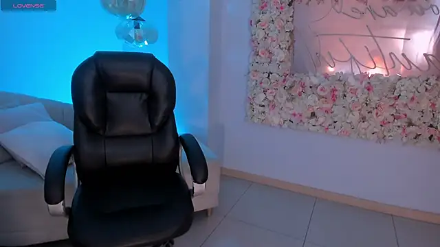 MorganHicks online show from 02/12/26, 07:57