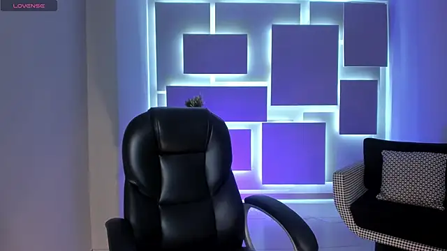 MorganHicks online show from 04/13/26, 11:03