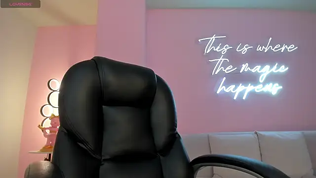 MorganHicks online show from 03/22/25, 07:20