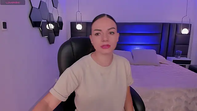 MorganHicks online show from 11/14/25, 07:28