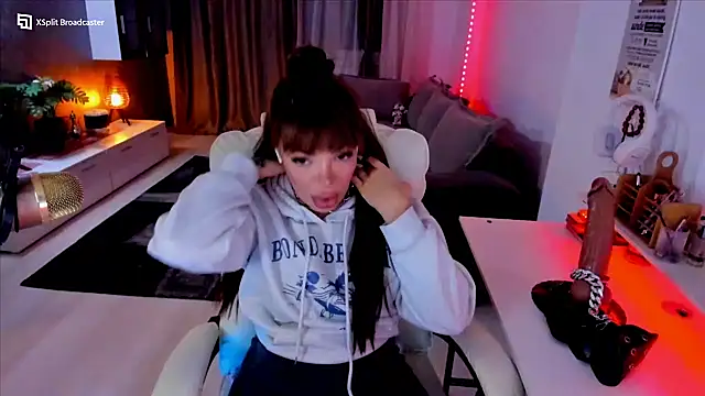 Miss kay1111 online show from 01/11/26, 04:03