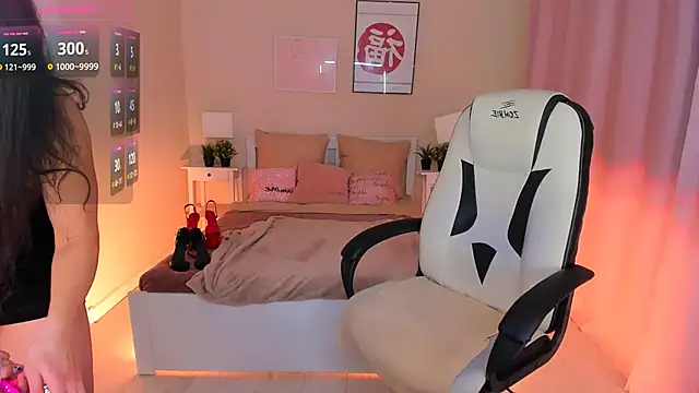 HelenaRegal online show from 11/14/25, 01:59