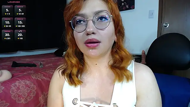 coraline101  online show from 09/25/25, 01:33