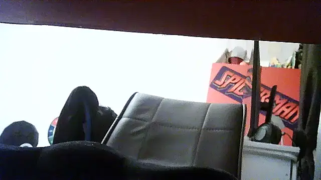 Snapshot of opreatiby chatting on 01/18/26, 05:05 opreatiby online show from 01/18/26, 05:05