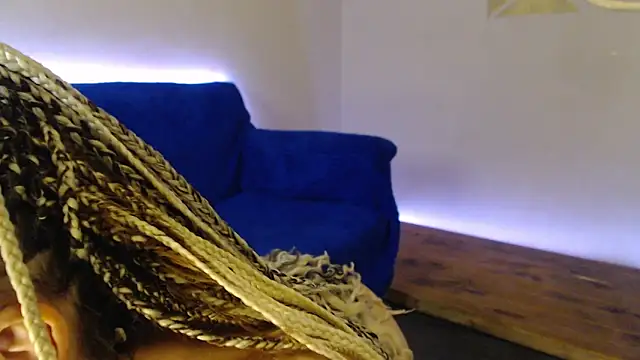 DIOSAHONEY online show from 03/08/26, 02:04