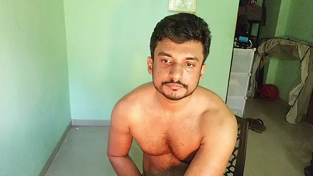 Snapshot of daringcutie chatting on 05/17/26, 05:51 daringcutie online show from 05/17/26, 05:51
