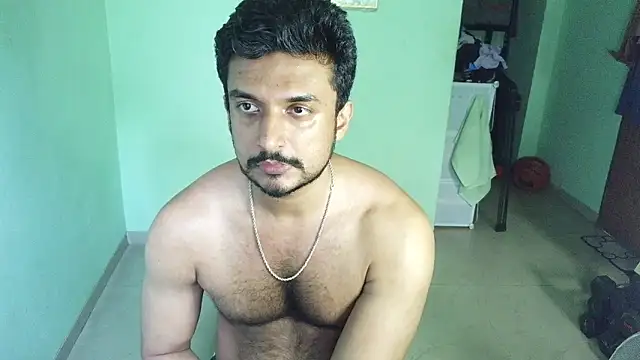 Snapshot of daringcutie chatting on 06/16/26, 05:29 daringcutie online show from 06/16/26, 05:29