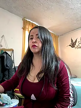 latinfemale online show from 11/21/25, 09:14