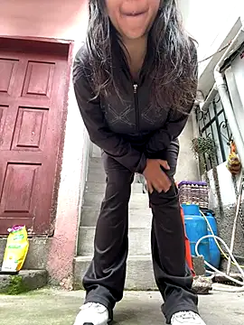 latinfemale online show from 11/13/25, 04:33