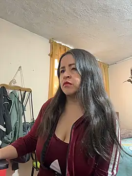 latinfemale online show from 02/23/26, 08:20