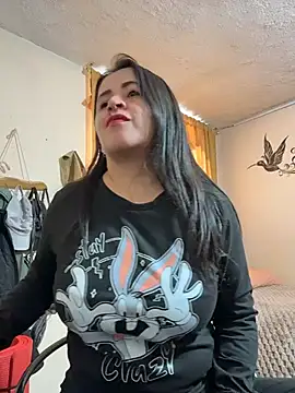 latinfemale online show from 07/07/26, 08:12