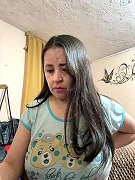 latinfemale online show from 11/07/25, 01:21