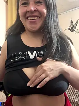 latinfemale online show from 10/26/25, 12:00