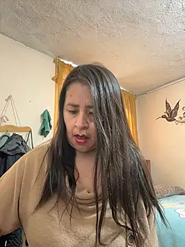 latinfemale online show from 04/22/26, 08:26