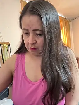 latinfemale online show from 12/02/25, 08:54