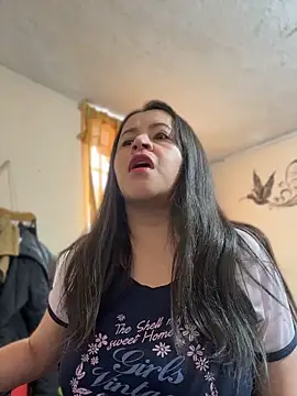 latinfemale online show from 04/07/26, 09:05