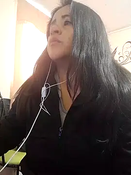 latinfemale online show from 03/13/25, 09:48