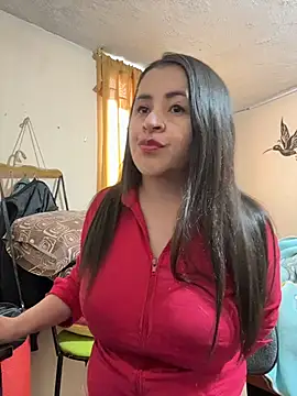 latinfemale online show from 05/04/26, 09:50
