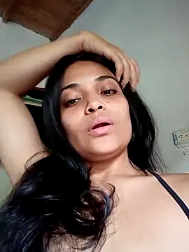  Estrellita  online show from 02/23/26, 07:36