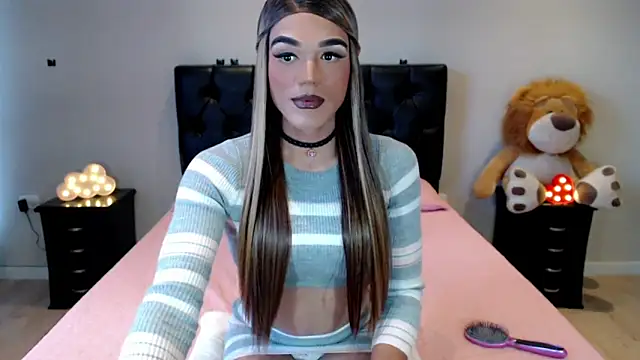 Morgan rox23 online show from 10/25/25, 08:53