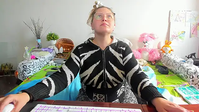 IamYourNarcotic online show from 04/13/26, 11:36