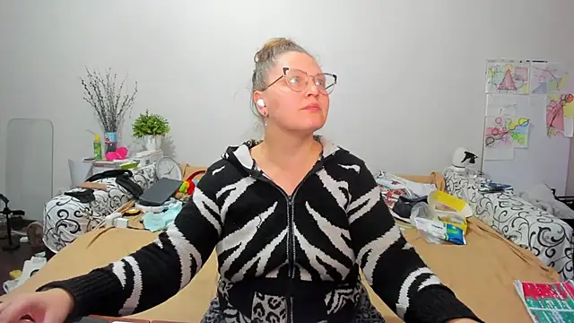 IamYourNarcotic online show from 02/25/26, 04:18