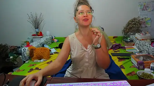 Snapshot of IamYourNarcotic chatting on 12/08/24, 04:50 IamYourNarcotic online show from 12/08/24, 04:50