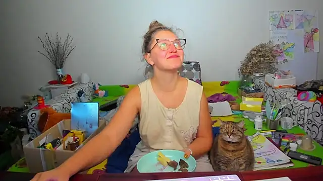 Snapshot of IamYourNarcotic chatting on 12/12/24, 05:37 IamYourNarcotic online show from 12/12/24, 05:37