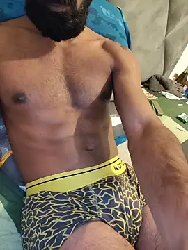 Snapshot of FullnighterBBC_NL chatting on 02/12/26, 08:30 FullnighterBBC NL online show from 02/12/26, 08:30