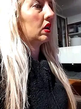 Mllesha74000 online show from 10/12/25, 06:20