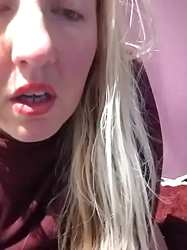 Mllesha74000 online show from 12/17/25, 07:08