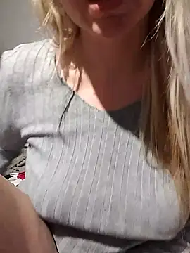 Mllesha74000 online show from 01/16/26, 07:18