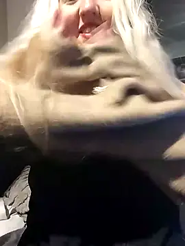 Mllesha74000 online show from 02/07/26, 07:00