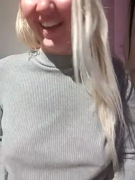 Mllesha74000 online show from 02/05/26, 07:10