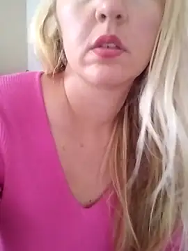 Mllesha74000 online show from 11/19/25, 03:12